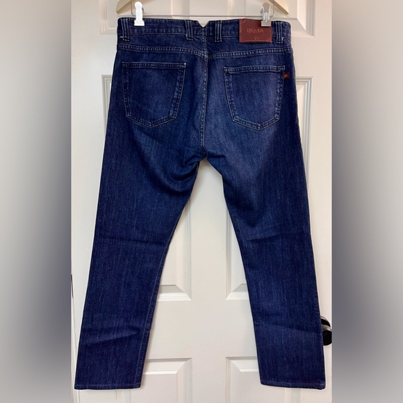Luxury designer Isaia jeans.  Size 50 (34 in US).  Amazing quality. - Picture 2 of 4